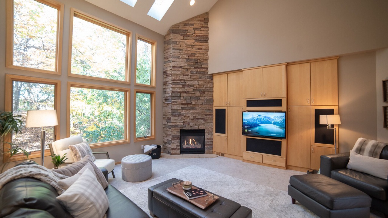 Photo of Livingroom in Eden Prairie