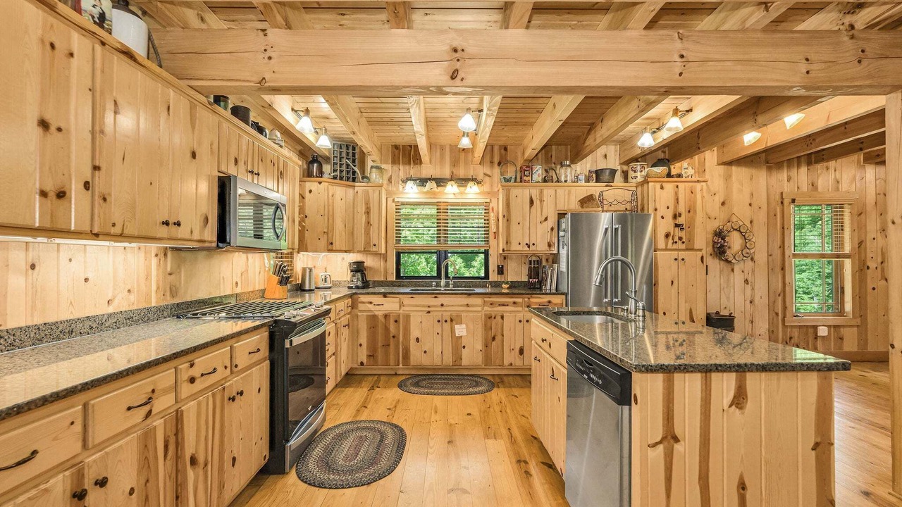Photo of Kitchen in Creston
