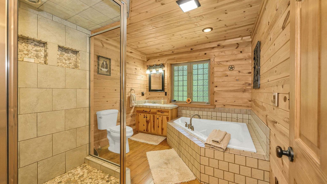 Photo of Bathroom in Creston