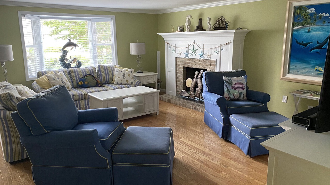 Photo of Livingroom in Ship Bottom