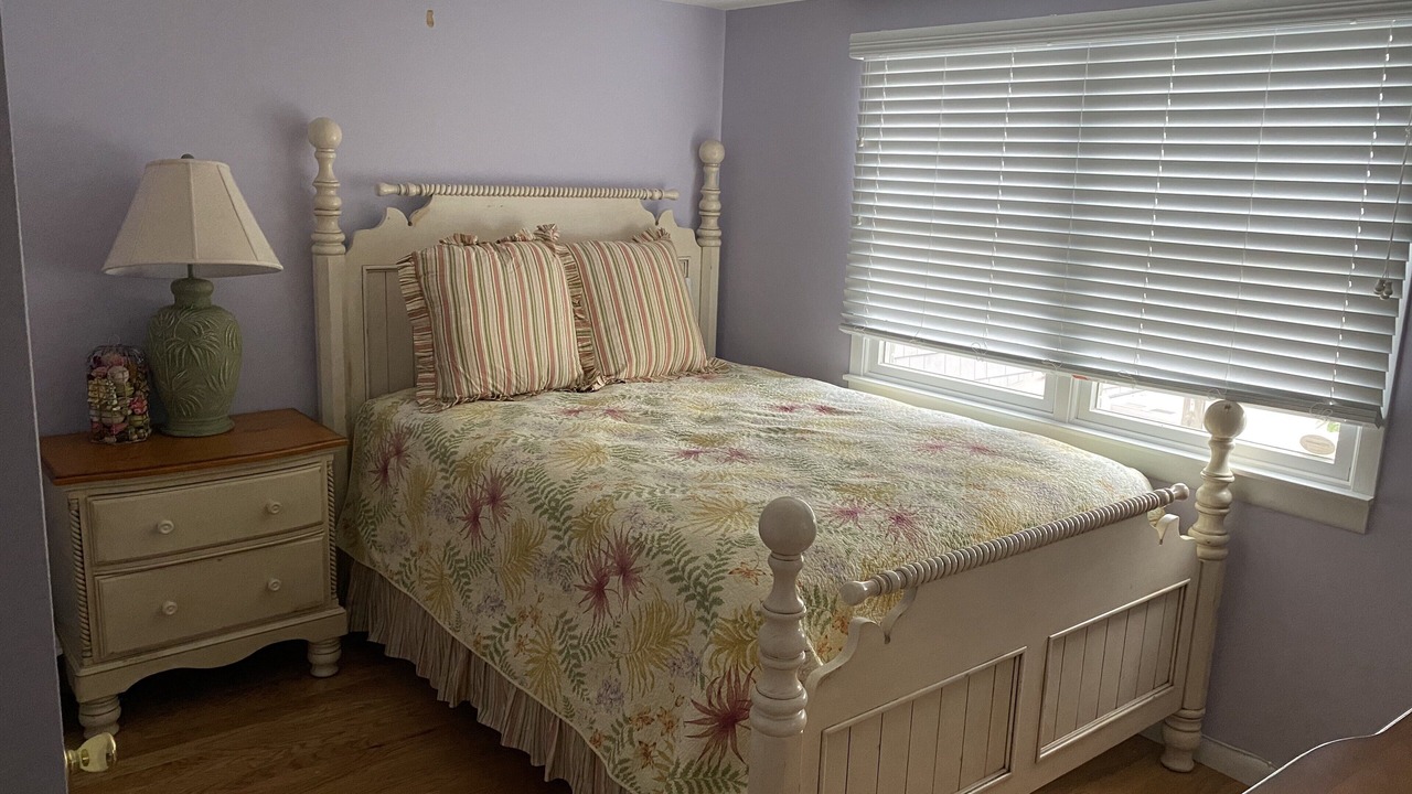 Photo of Bedroom in Ship Bottom