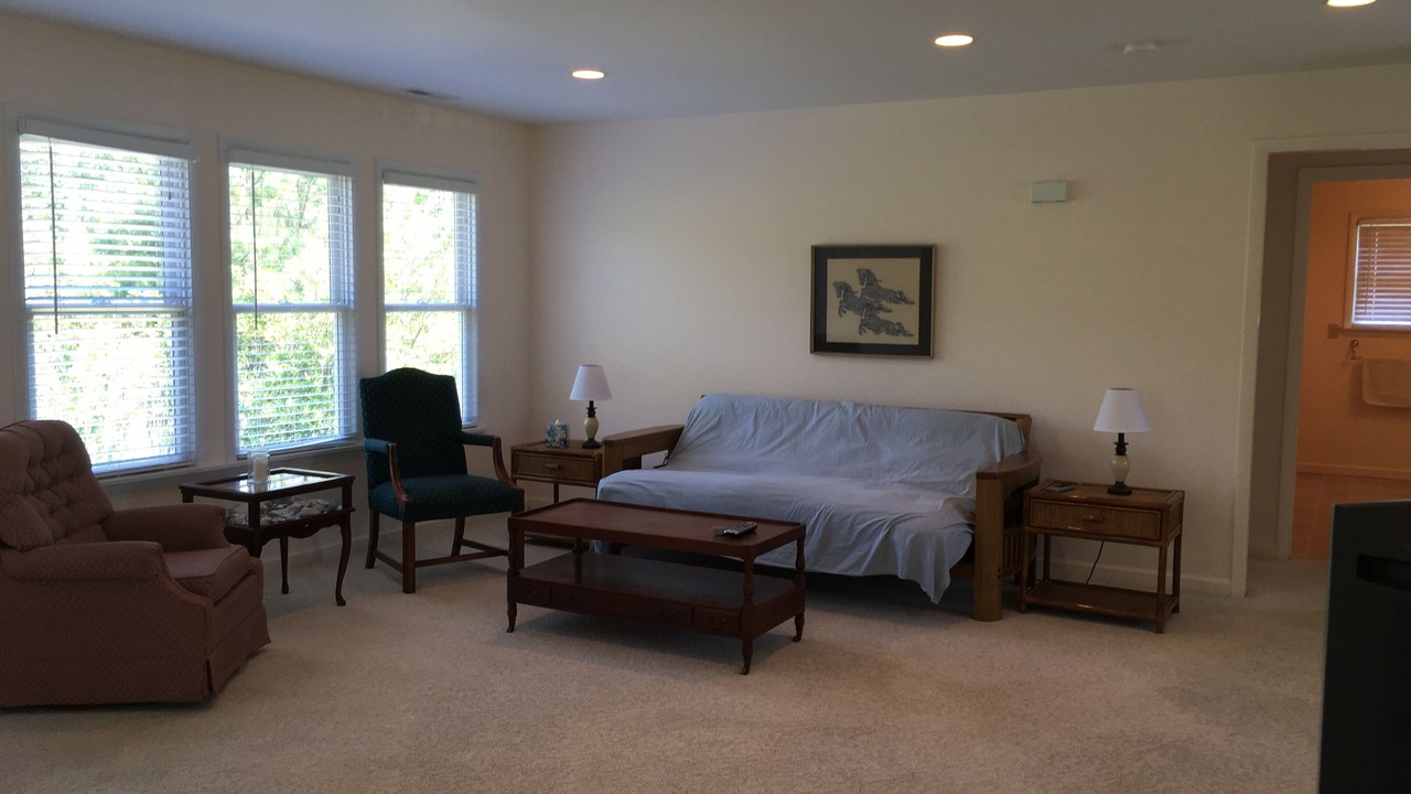 Photo of Bedroom in Piney Island