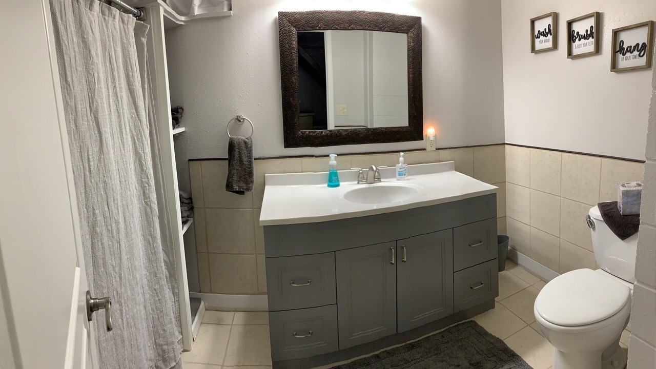 Photo of Bathroom in Clear Lake