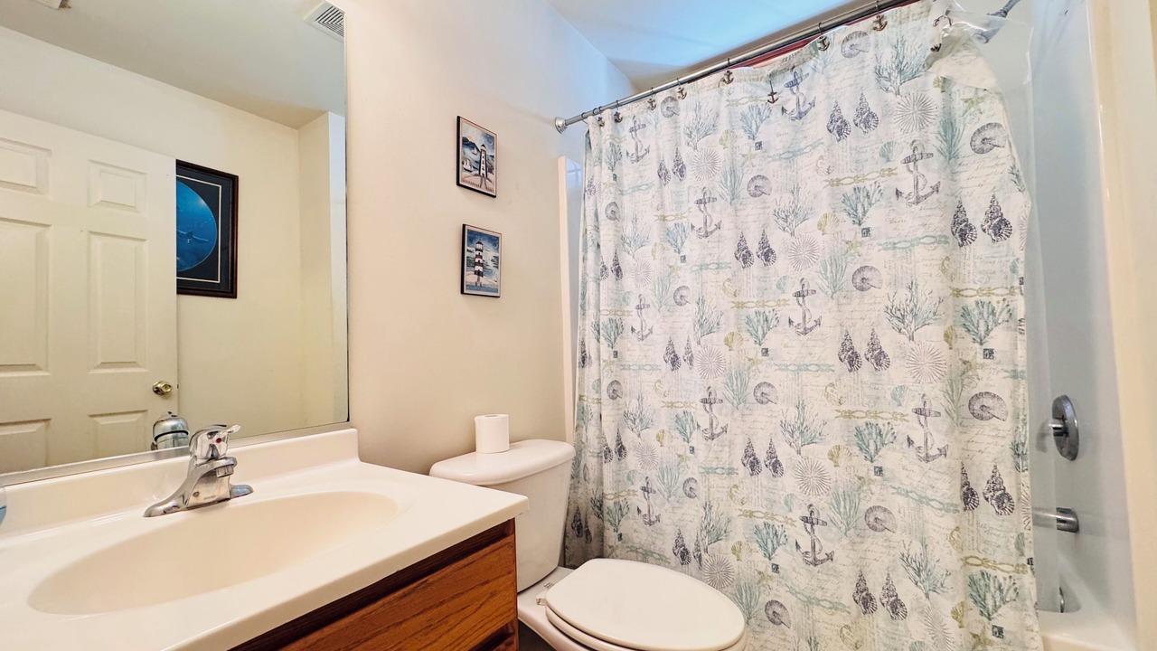 Photo of Bathroom in Townsend's Inlet