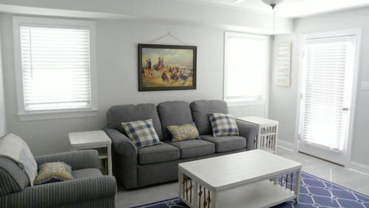 Photo of Livingroom in Townsend's Inlet