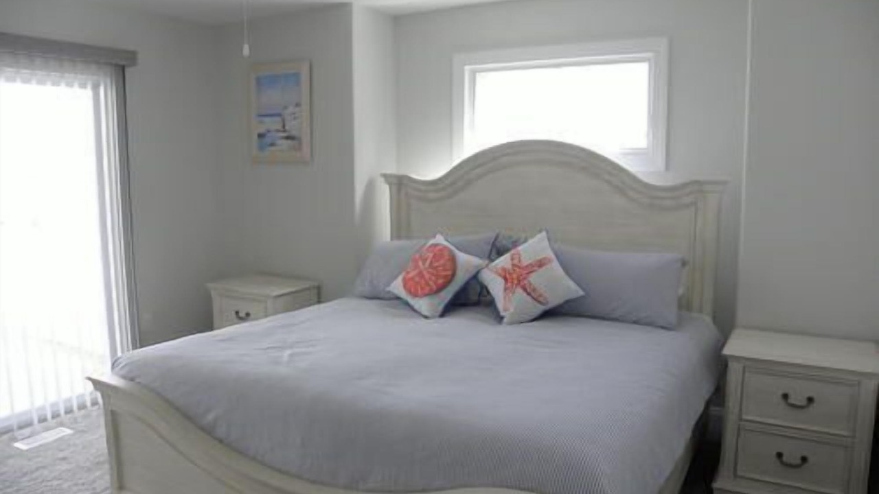 Photo of Bedroom in Townsend's Inlet