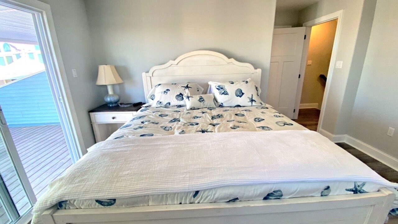 Photo of Bedroom in Townsend's Inlet