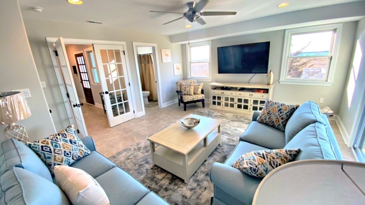 Photo of Livingroom in Townsend's Inlet