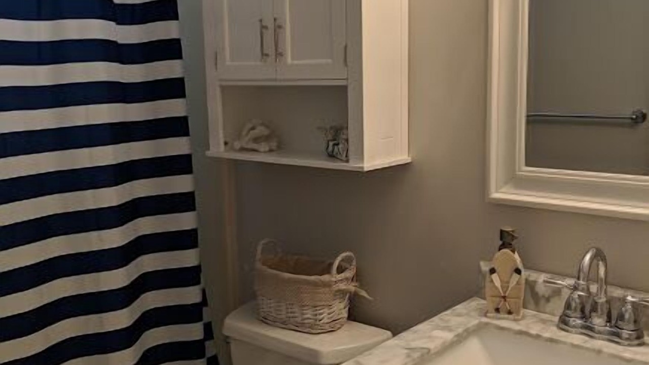 Photo of Bathroom in Townsend's Inlet