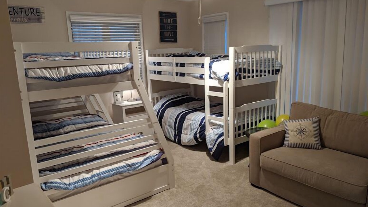 Photo of Bedroom in Townsend's Inlet