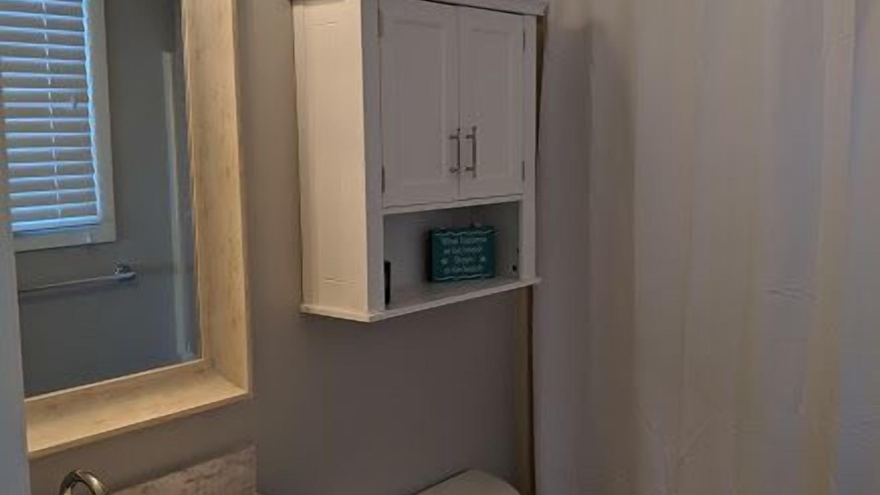 Photo of Bathroom in Townsend's Inlet