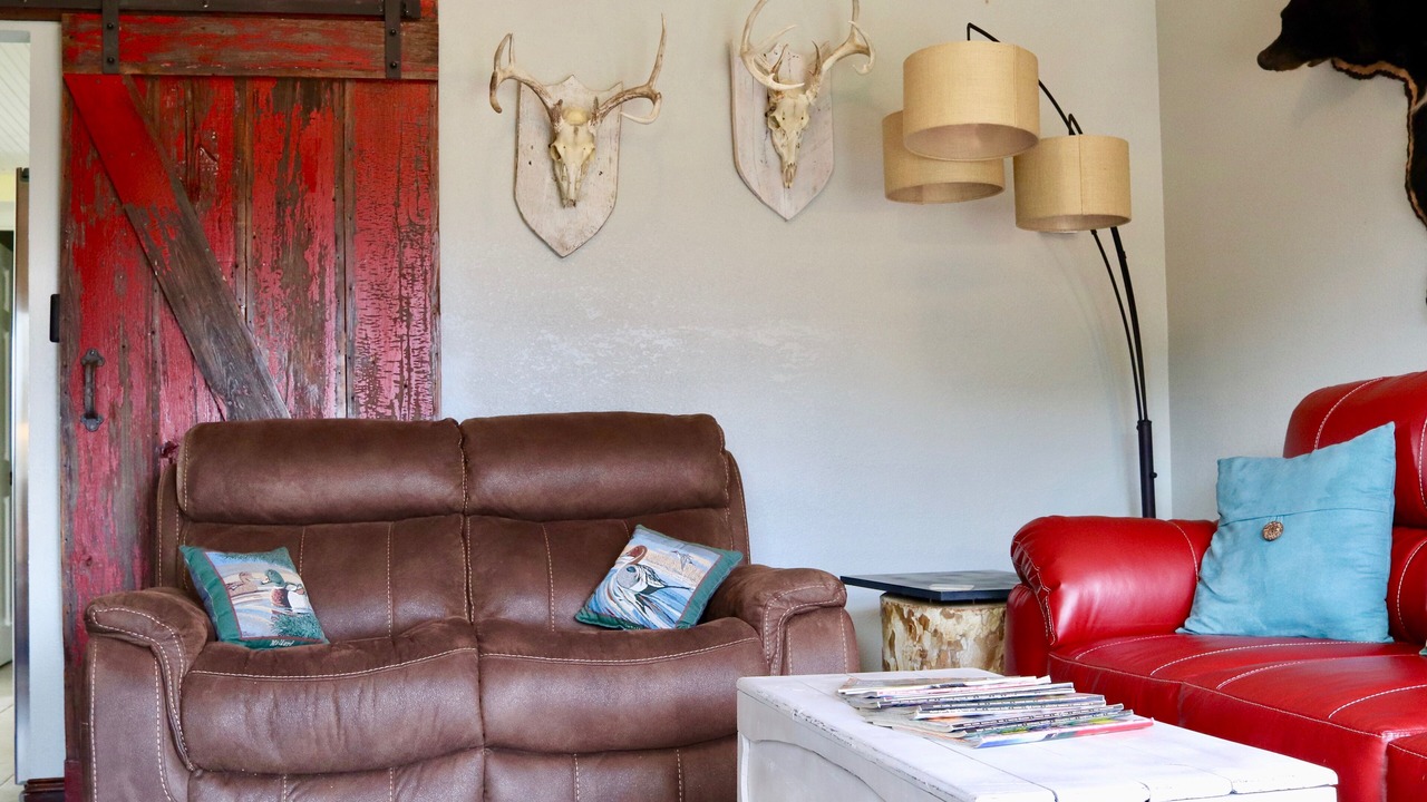 Photo of Livingroom in New Cambria