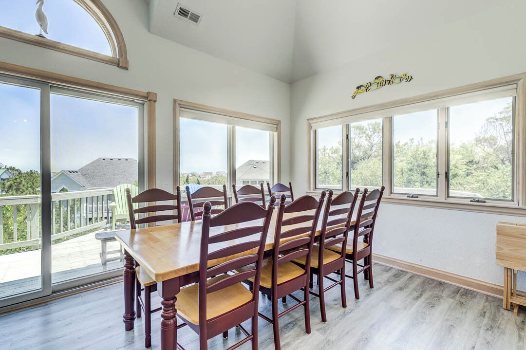 Photo of Bedroom in Monteray Shores