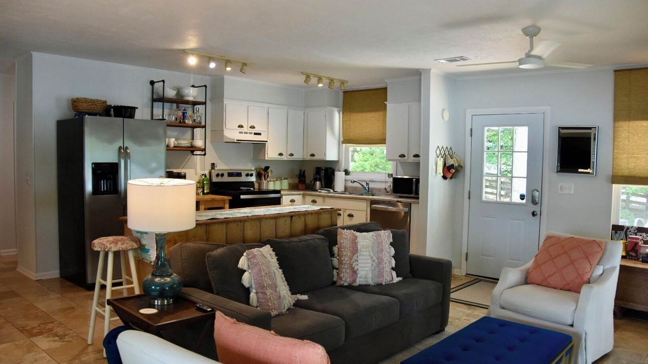 Photo of Livingroom in Dadeville