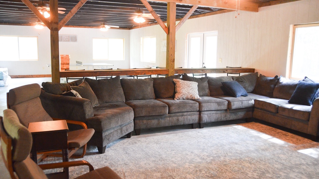 Photo of Livingroom in LaFayette