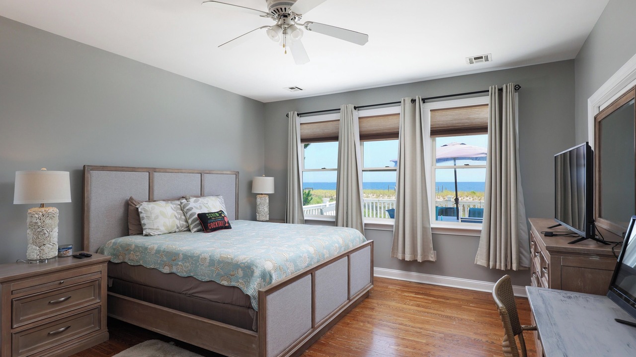 Photo of Bedroom in Point Pleasant Beach
