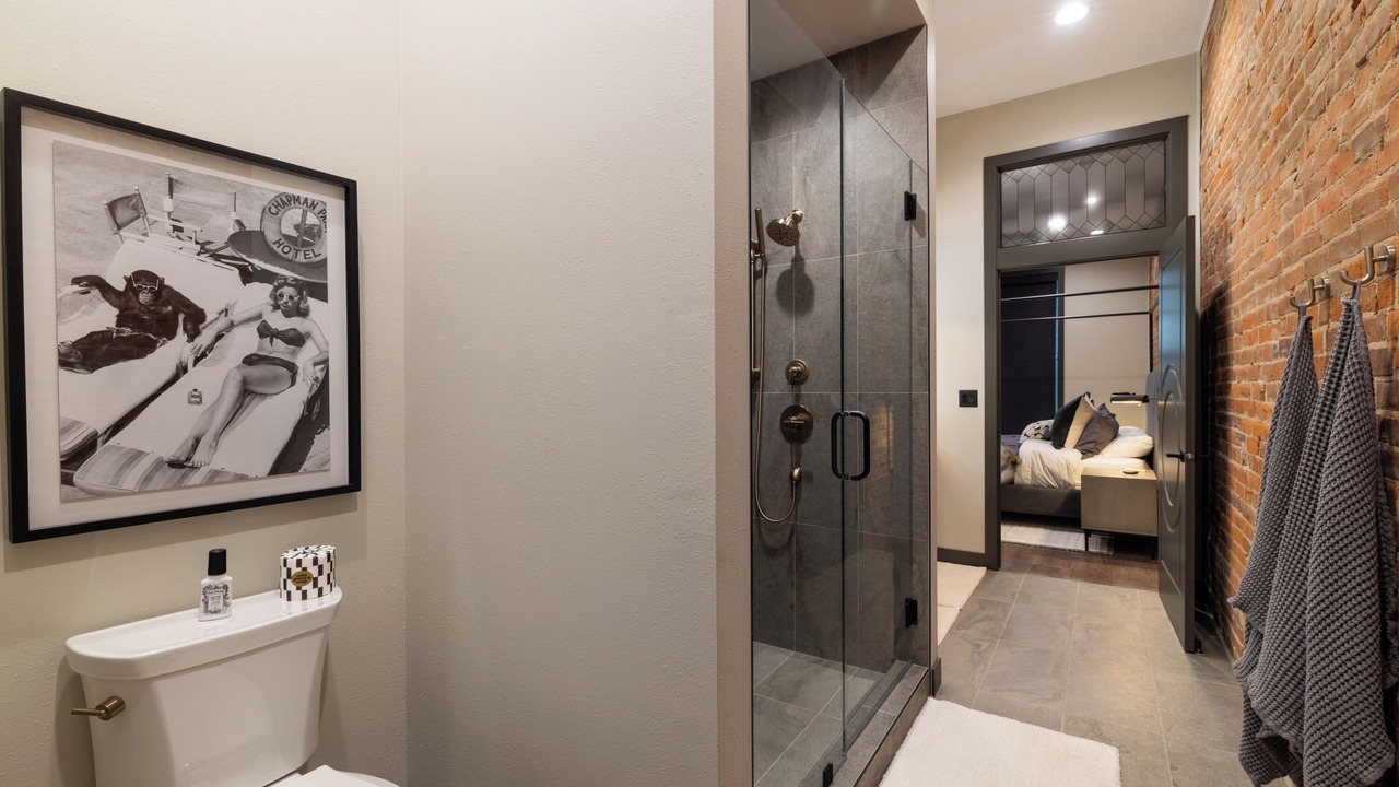 Photo of Bathroom in Le Mars
