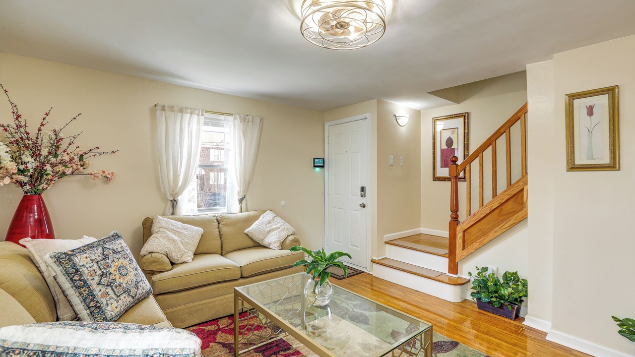 Photo of Livingroom in Rahway