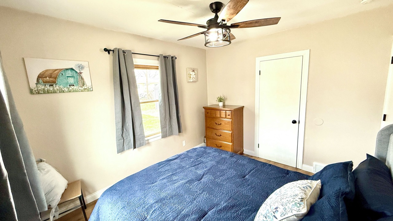 Photo of Bedroom in Cedar Rapids - Iowa City