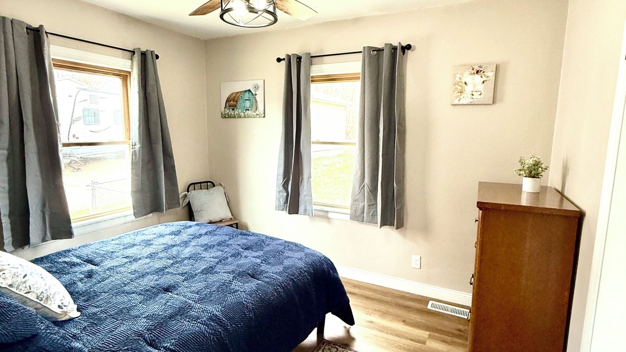 Photo of Bedroom in Cedar Rapids - Iowa City