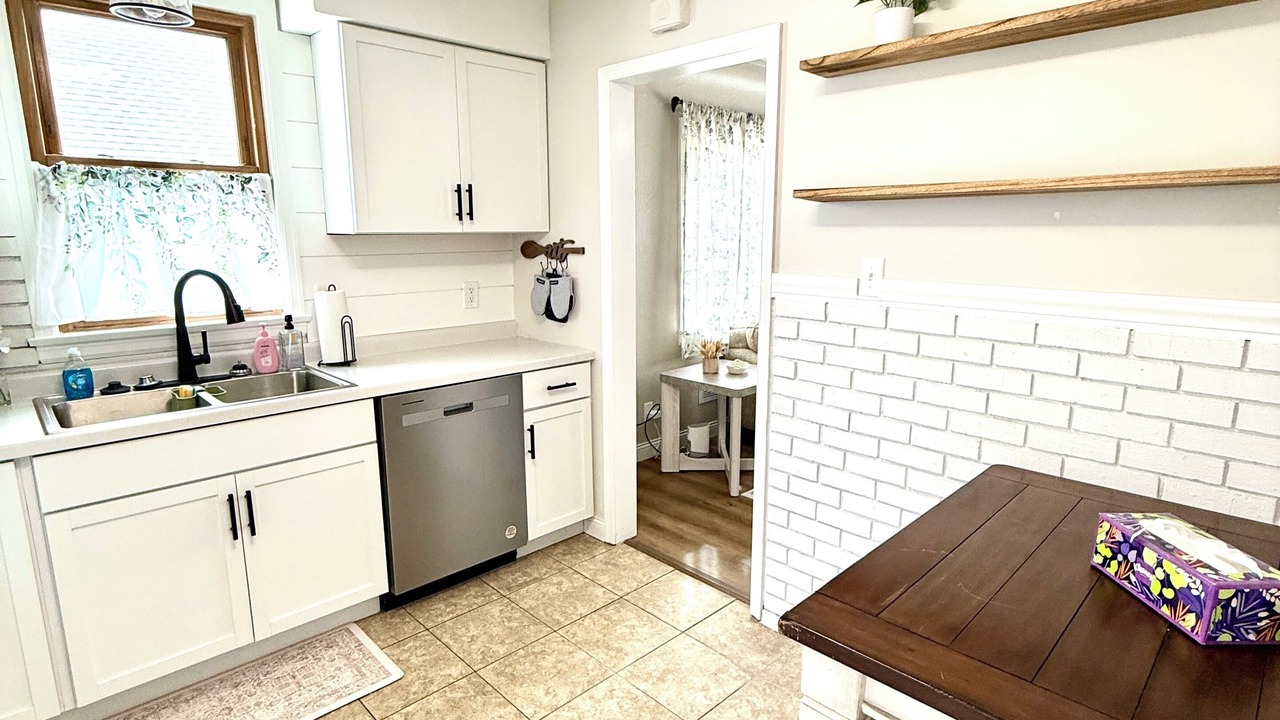 Photo of Kitchen in Cedar Rapids - Iowa City