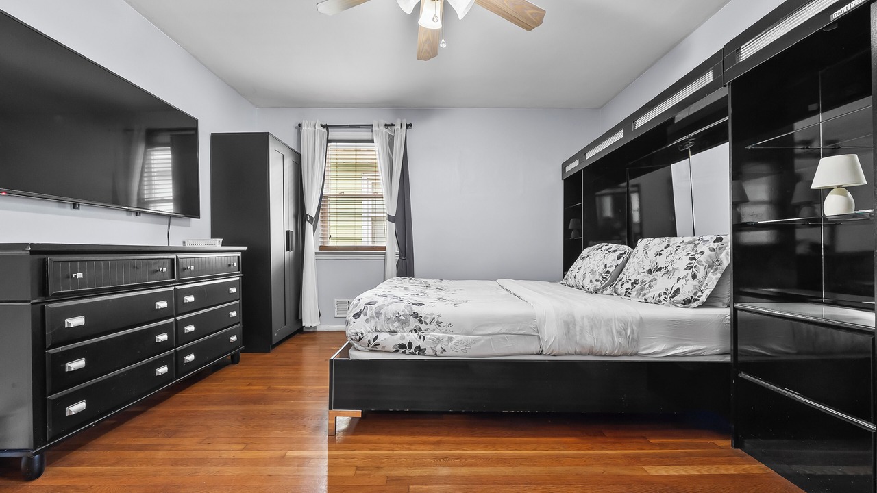 Photo of Bedroom in Constable Hook