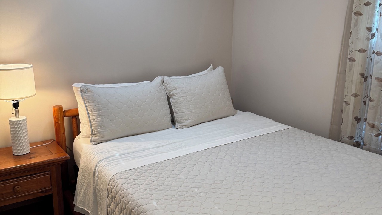 Photo of Bedroom in Elsmere