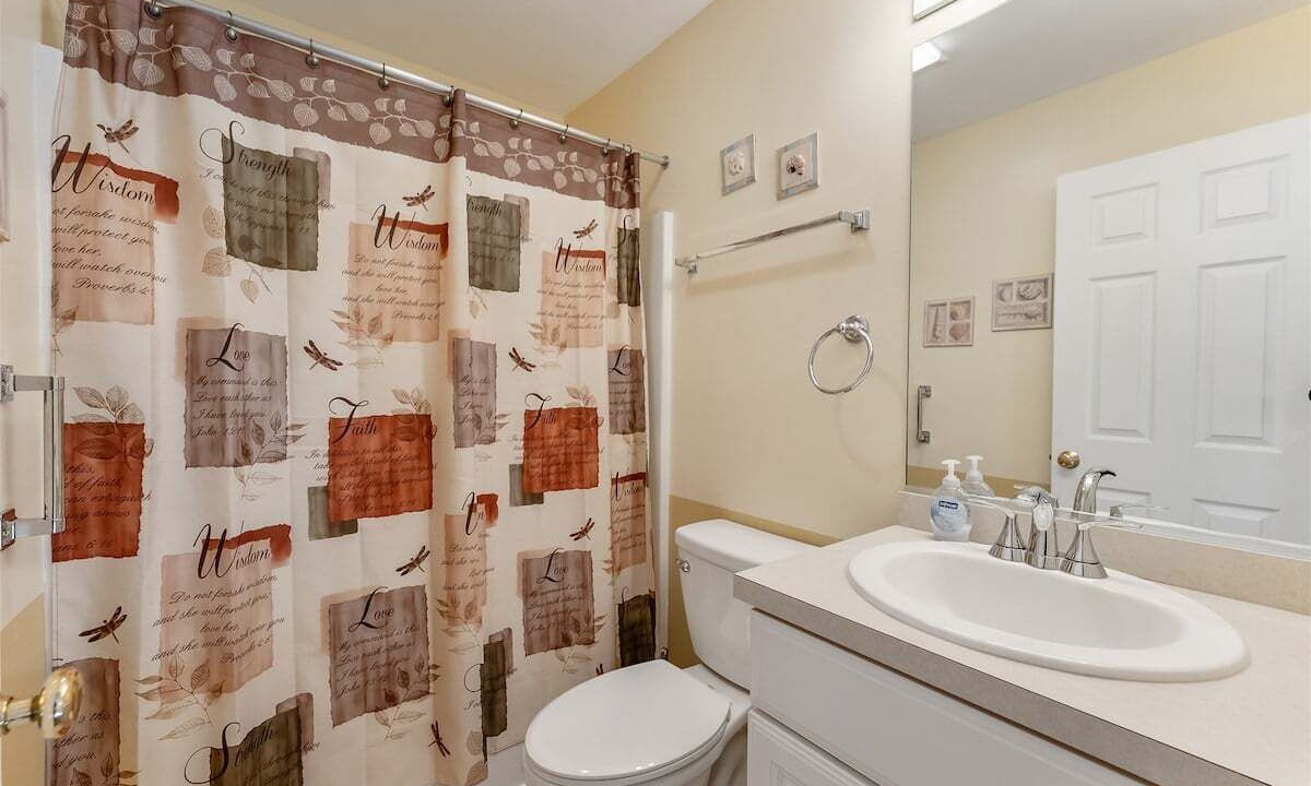 Photo of Bathroom in Diamond Beach