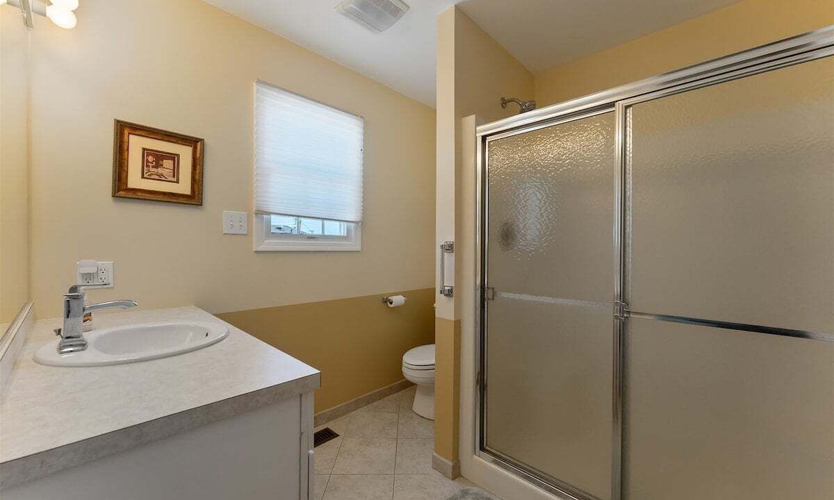 Photo of Bathroom in Diamond Beach