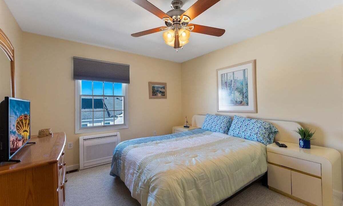 Photo of Bedroom in Diamond Beach