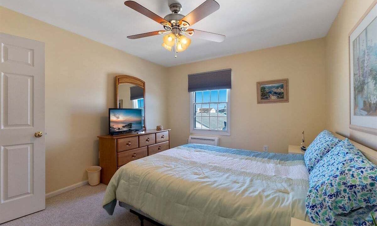 Photo of Bedroom in Diamond Beach