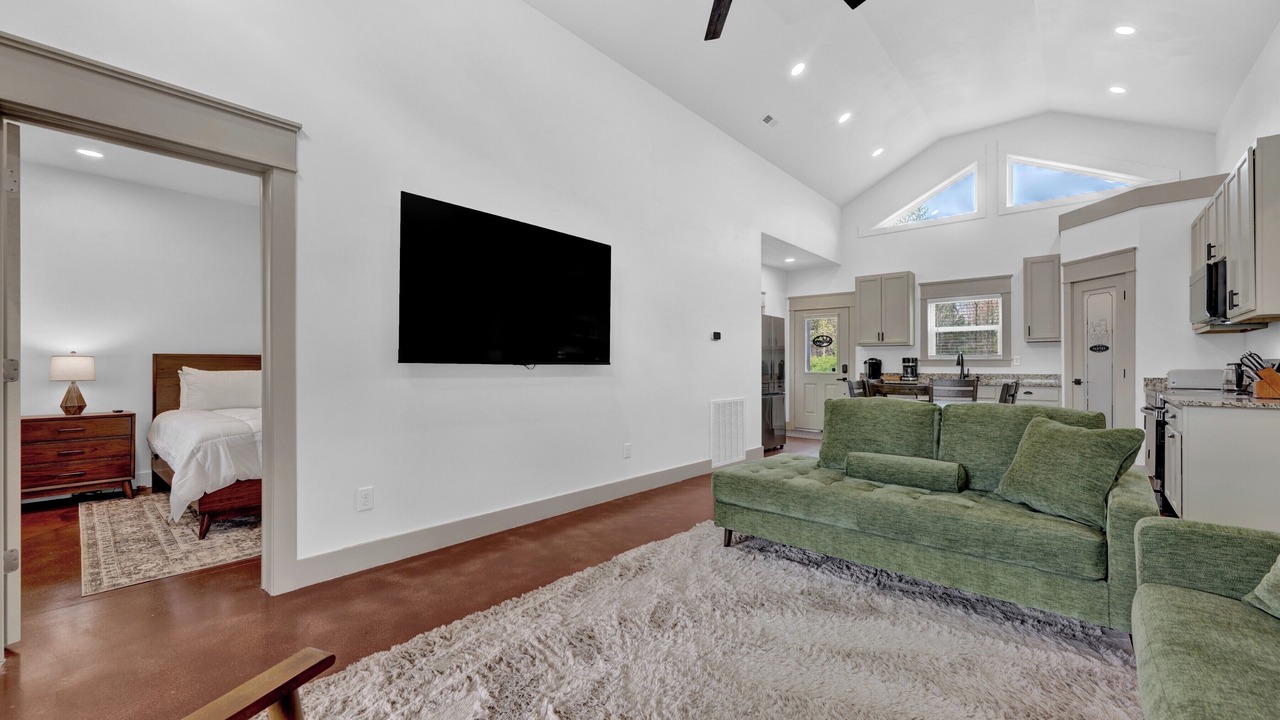 Photo of Livingroom in Hanceville