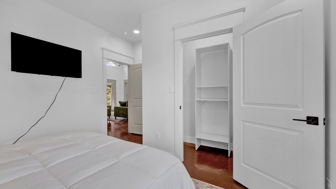 Photo of Bedroom in Hanceville