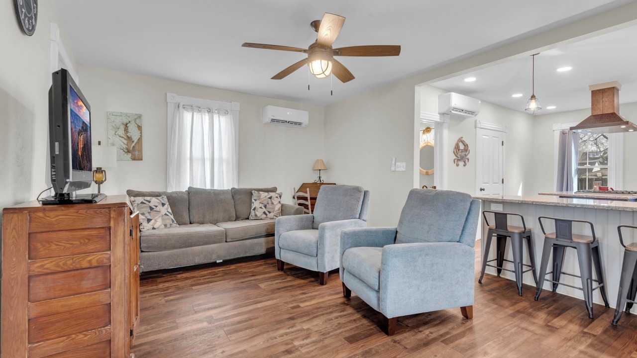 Photo of Livingroom in Cambridge