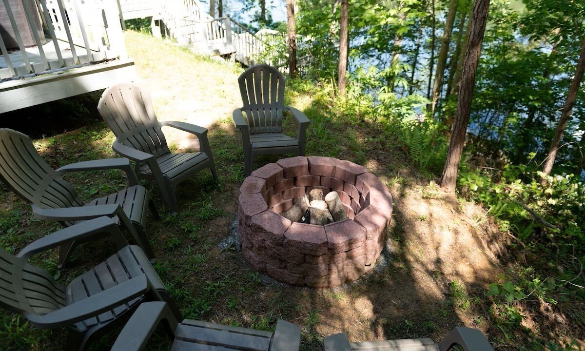 Photo of Others in Jasper