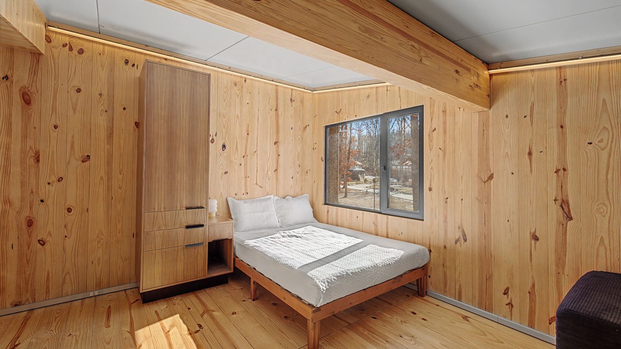 Photo of Bedroom in Tracy City