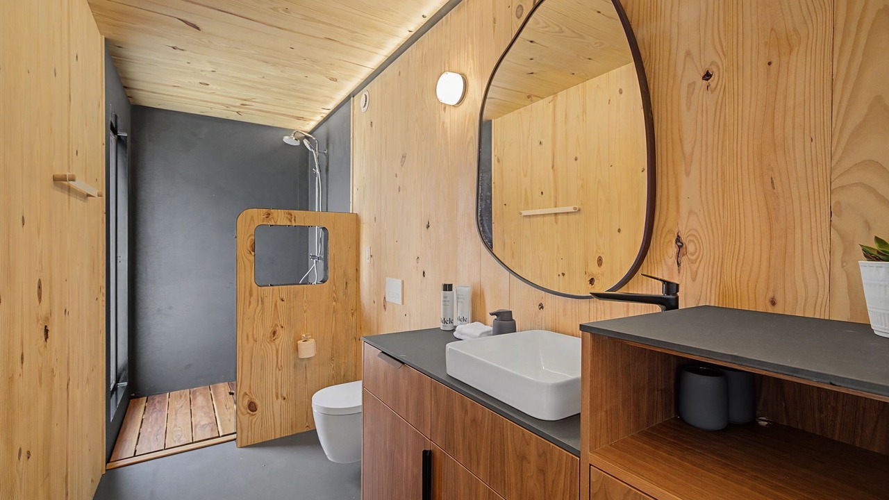 Photo of Bathroom in Tracy City