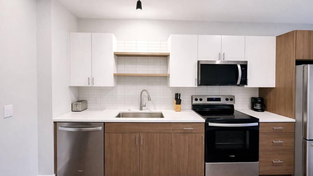 Photo of Kitchen in Dundee-Happy Hollow Historic District