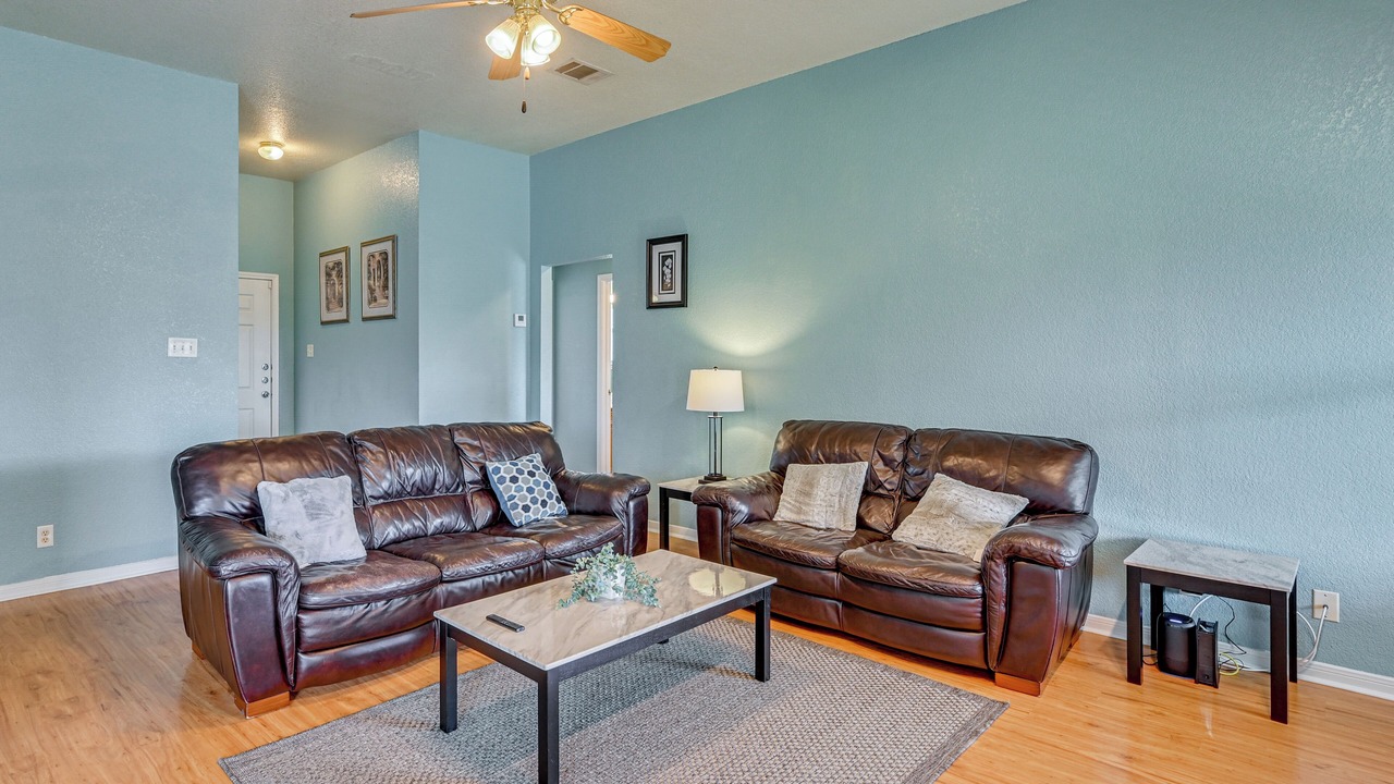 Photo of Livingroom in Killeen