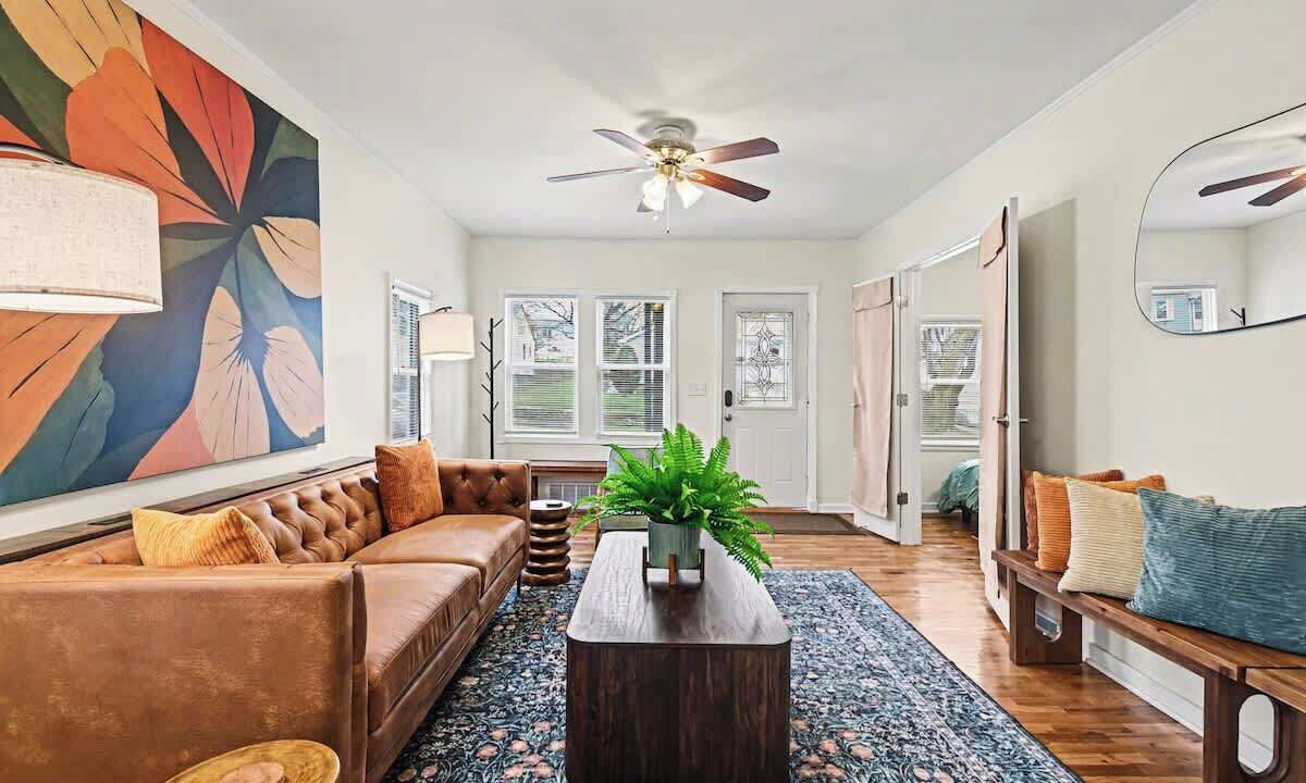 Photo of Livingroom in Benson