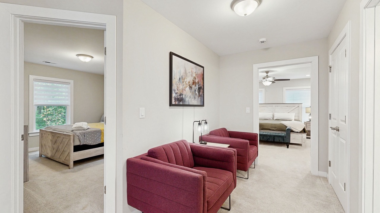 Photo of Bedroom in Lakeside Woods