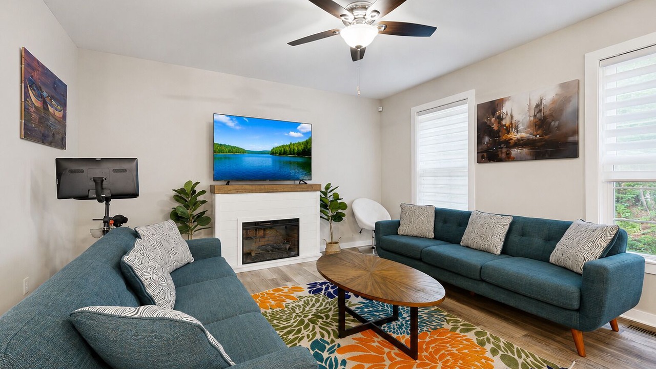 Photo of Livingroom in Lakeside Woods