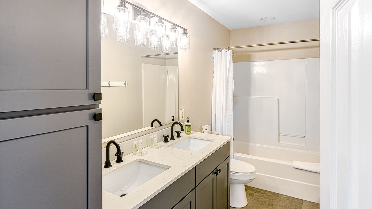 Photo of Bathroom in Mineral