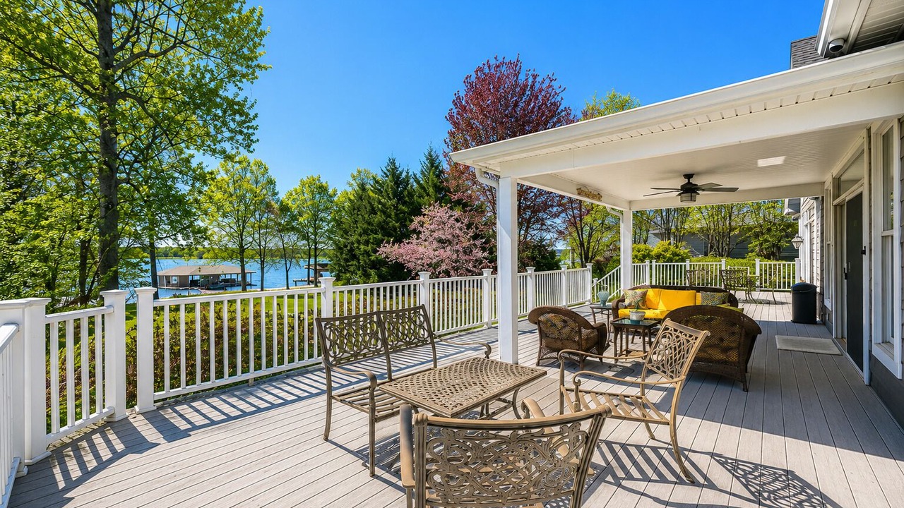 Photo of Patio Balcony in Bumpass