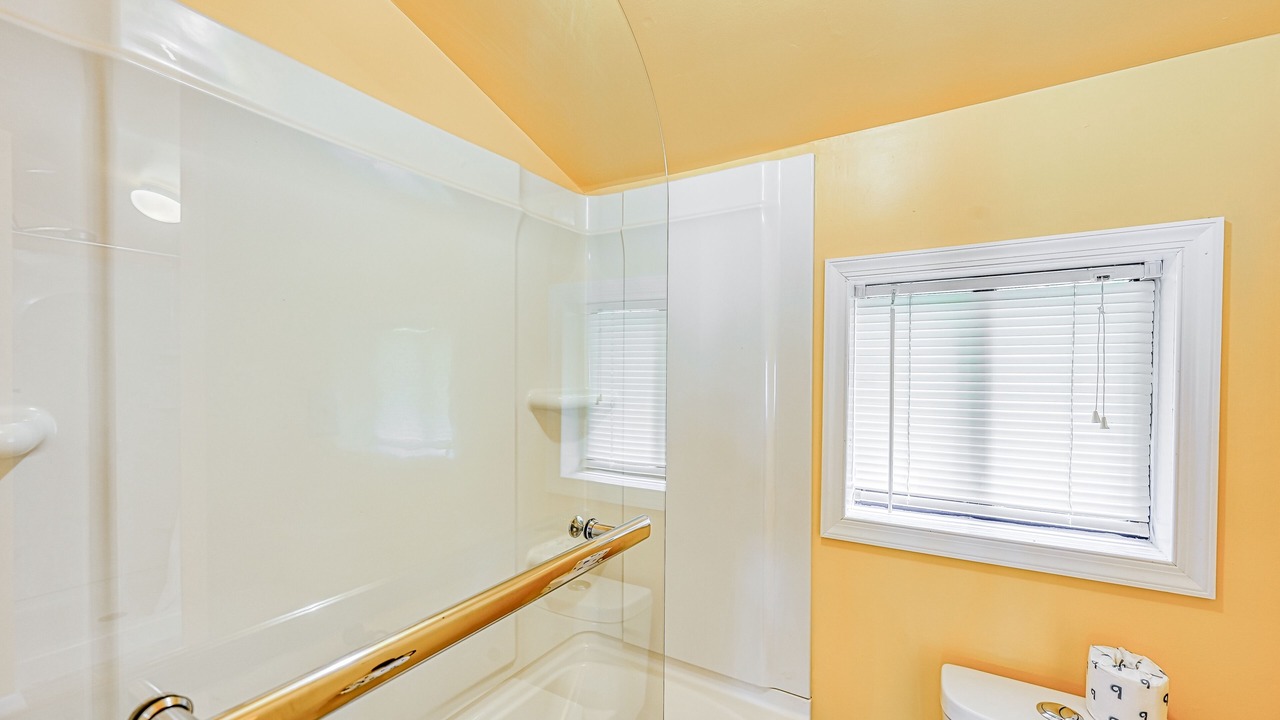 Photo of Bathroom in Mineral