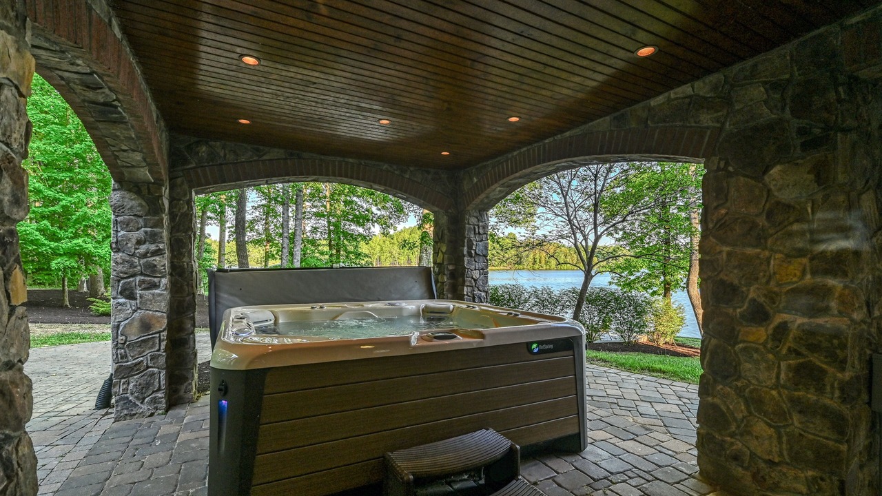 Photo of Patio Balcony in Mineral