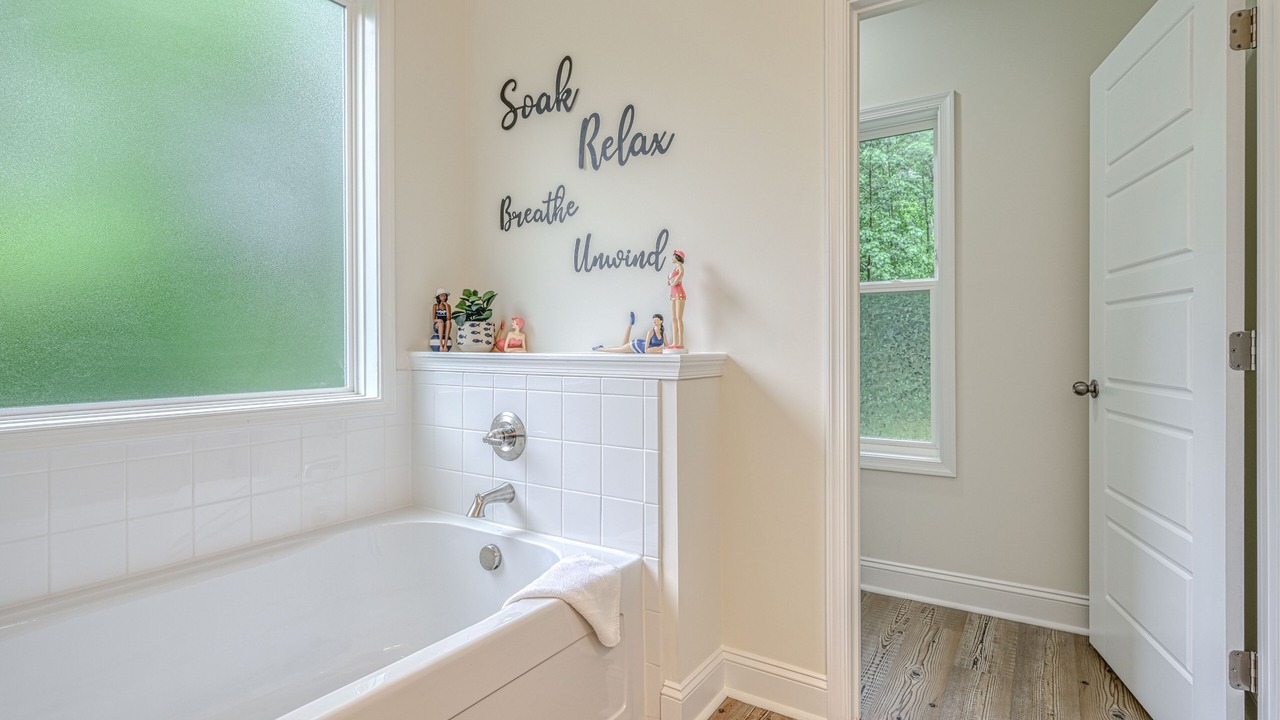 Photo of Bathroom in Mineral