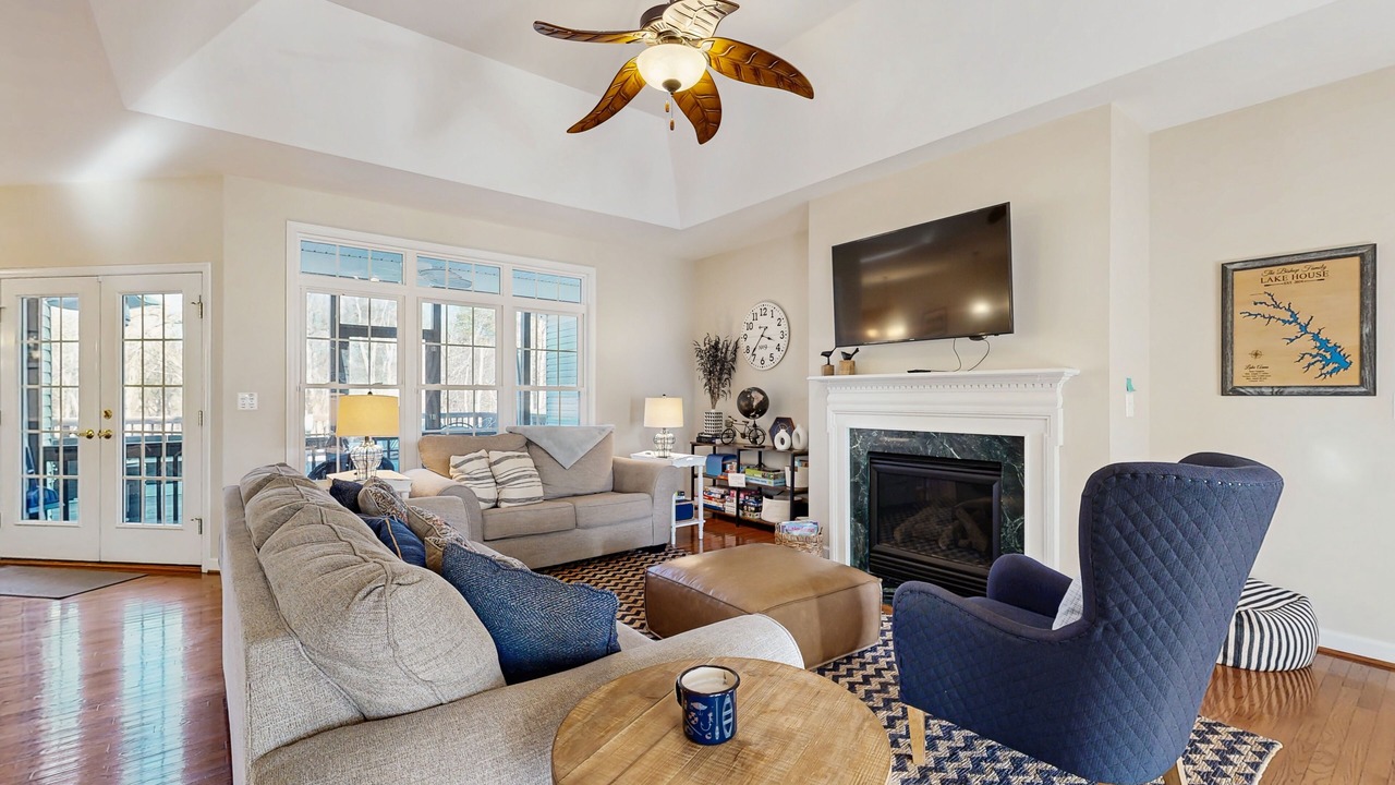 Photo of Livingroom in Livingston