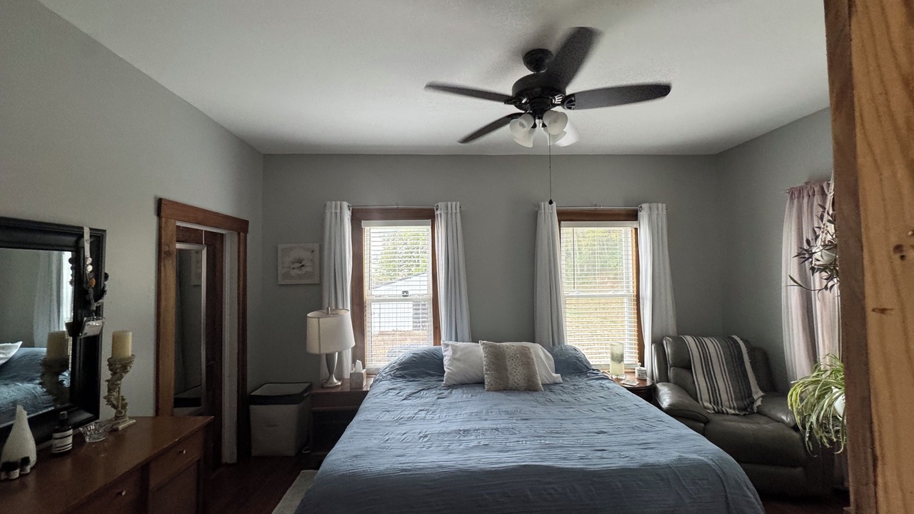Photo of Bedroom in Pike County