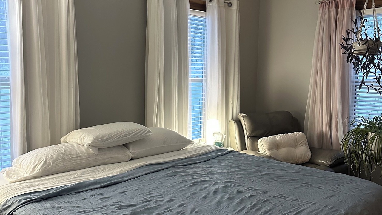 Photo of Bedroom in Pike County
